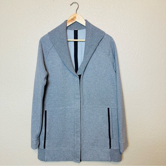 Lululemon Athletica yin to my yang cardi sweatshirt jacket gray and black size 6 - Picture 3 of 7